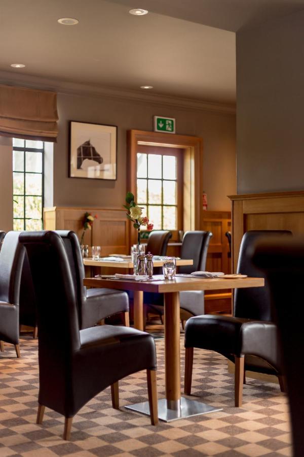 Western House Hotel At Ayr Racecourse Екстер'єр фото