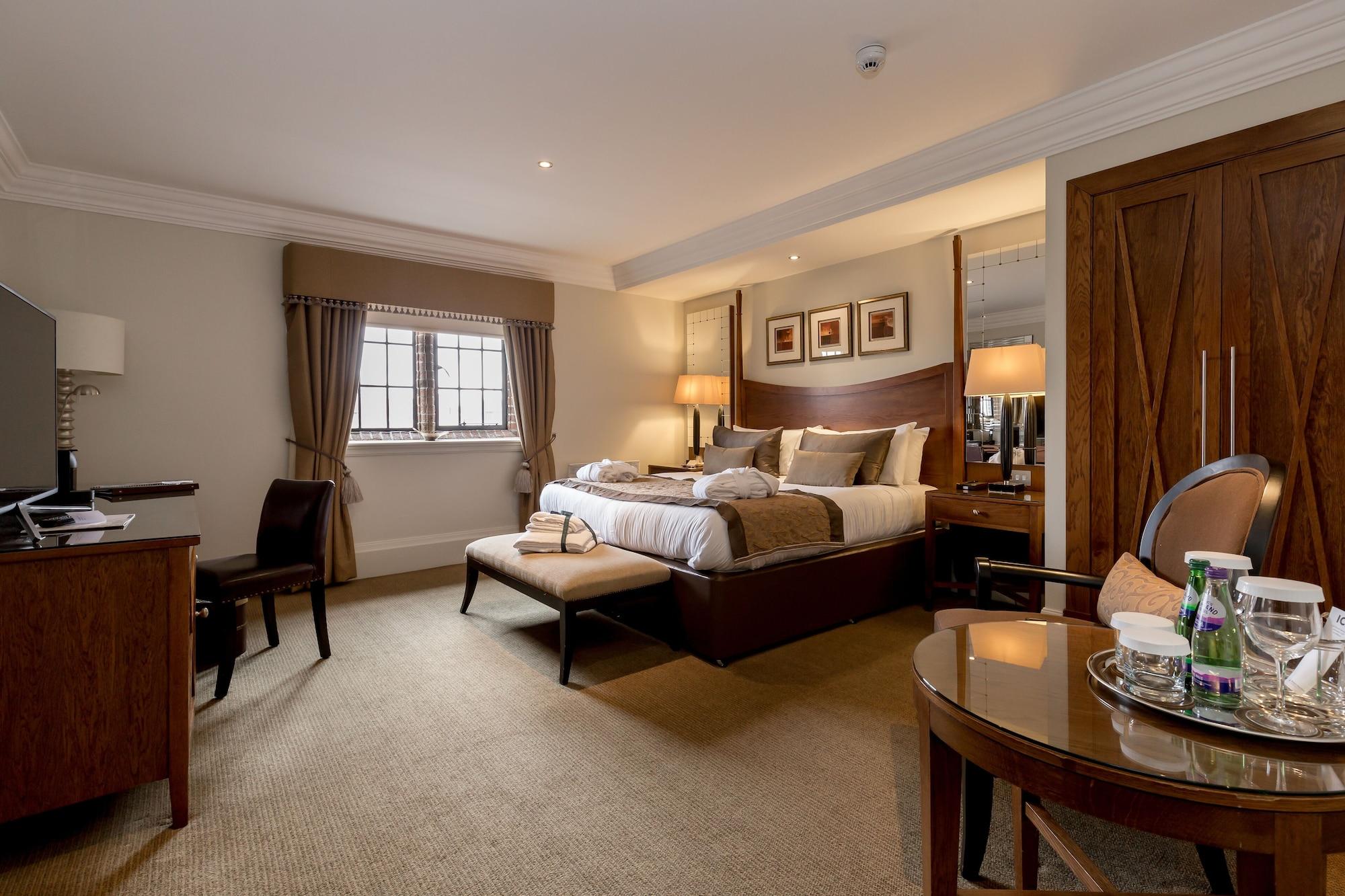 Western House Hotel At Ayr Racecourse Екстер'єр фото