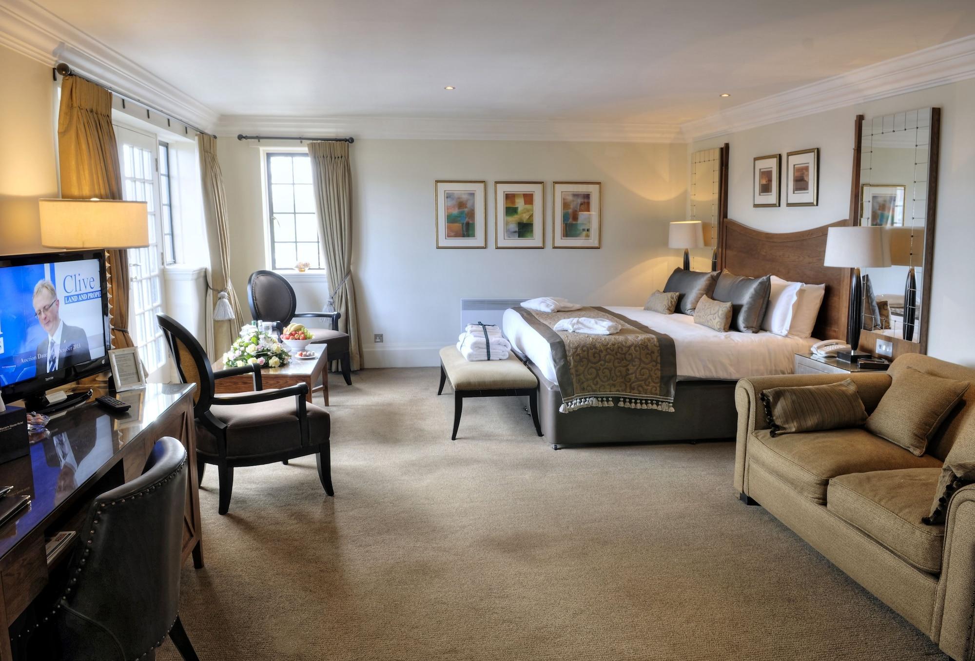 Western House Hotel At Ayr Racecourse Екстер'єр фото